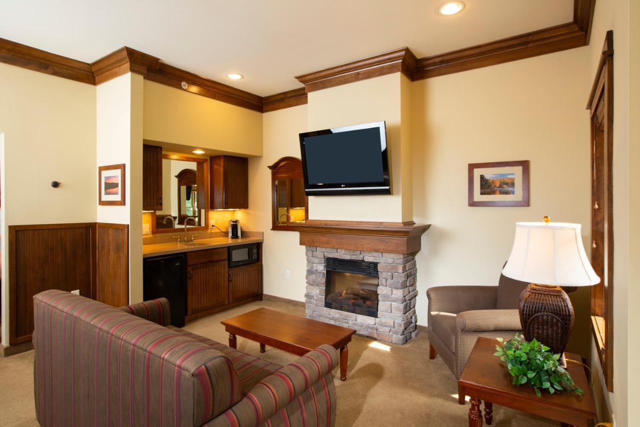 The Rockwell Lake Lodge Luther Exterior photo