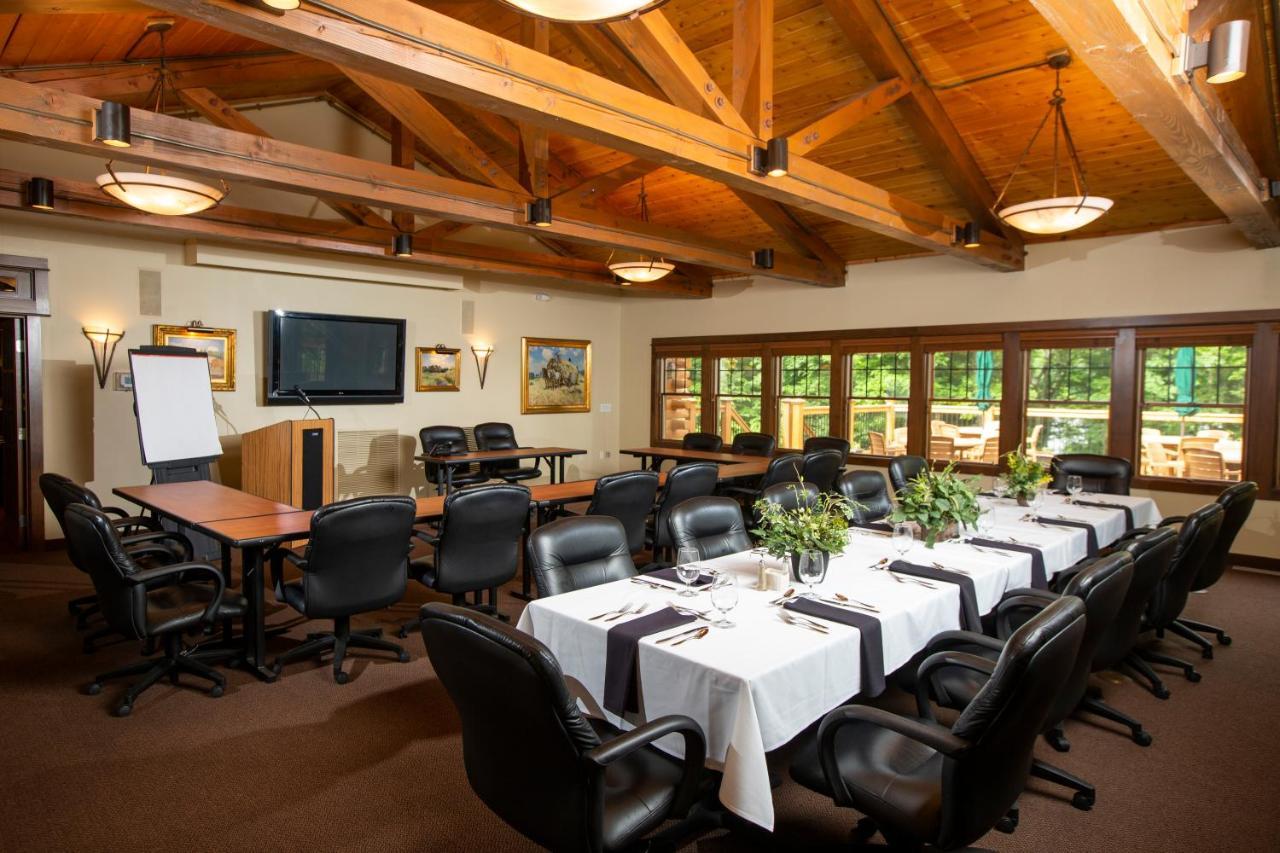 The Rockwell Lake Lodge Luther Exterior photo